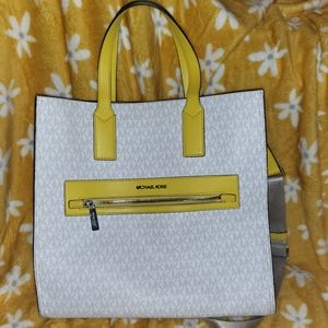 Michael kors large purse